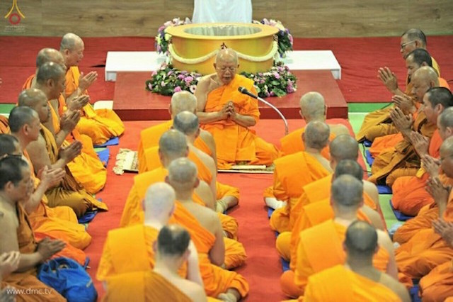 Đức Quốc: Chùm ảnh Lễ Loknimit Okpattsima tại chùa  Wat Phra Dhammakaya, bang Bavaria