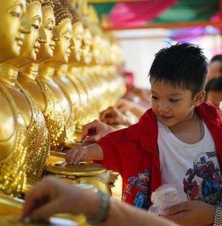 Malaysia: Không khí vui nhộn ngày Kính mừng Phật đản PL. 2559
