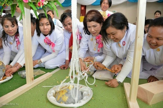 Đức Quốc: Chùm ảnh Lễ Loknimit Okpattsima tại chùa  Wat Phra Dhammakaya, bang Bavaria