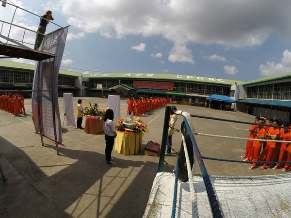 Philippines: Chùm ảnh Kính mừng Phật đản PL. 2559 tại nhà tù Cebu