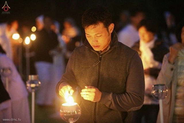 Đức Quốc: Chùm ảnh Lễ Loknimit Okpattsima tại chùa  Wat Phra Dhammakaya, bang Bavaria