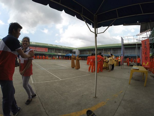 Philippines: Chùm ảnh Kính mừng Phật đản PL. 2559 tại nhà tù Cebu