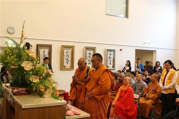 Áo: Tổng Giám Mục Vatican tham dự Đại lễ Phật đản PL. 2559 tại Vienna