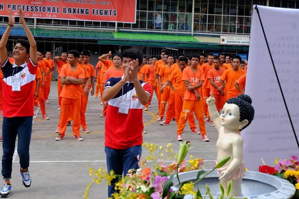 Philippines: Chùm ảnh Kính mừng Phật đản PL. 2559 tại nhà tù Cebu
