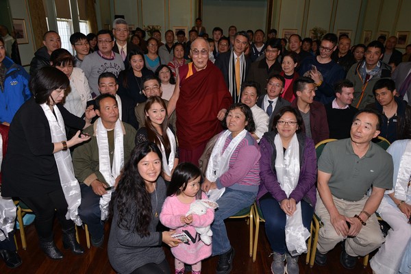 Australia: Mừng khánh tuế  đức Đạt Lai Lạt Ma và buổi tọa đàm với văn nghệ sĩ trí thức Trung Quốc