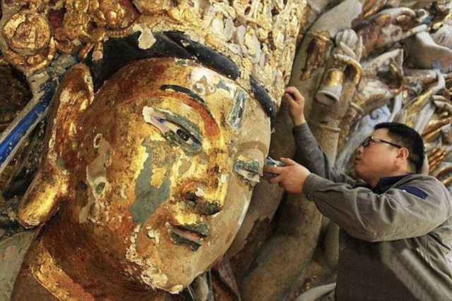 Trung Quốc Khôi phục bức tượng Thiên thủ Thiên nhãn hơn 800 tuổi