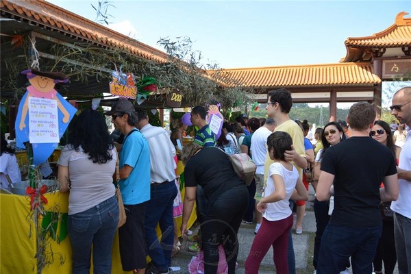 Brazil: Phật Quang Sơn Như Lai Tự kết hợp Lễ hội dân gian Festival (Festa Junina)