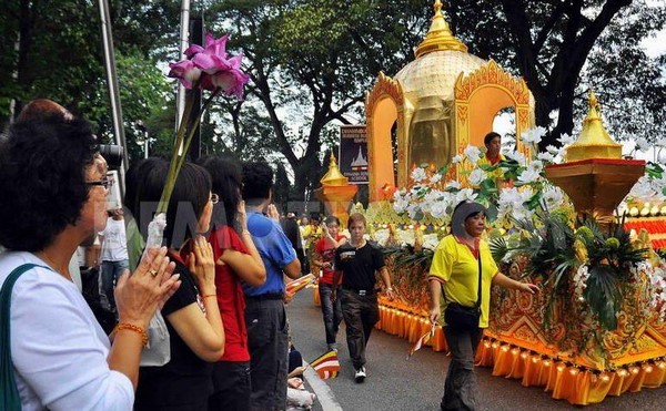 Malaysia: Không khí vui nhộn ngày Kính mừng Phật đản PL. 2559