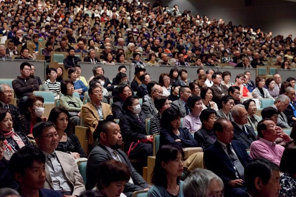 Đức Đạt Lai Lạt Ma viếng thăm Gifu, Kanazawa, Nhật Bản