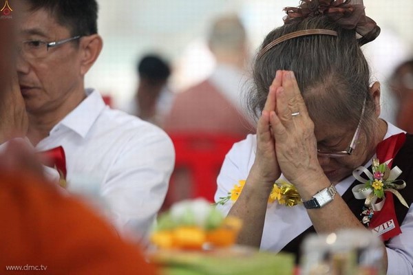 Thái Lan: Chùm ảnh Sự kiện Ngày Trái Đất tổ chức tại Tu viện viện Wat Phra Dhammakaya, Bangkok