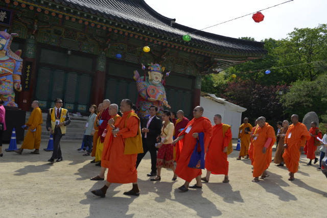 Hàn Quốc: chư tôn đức Tăng già 20 nước trên thế giới viếng thăm Tổ đình Bongeunsa hơn nghìn năm tuổi