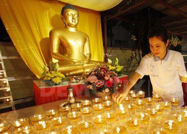 Malaysia: Không khí vui nhộn ngày Kính mừng Phật đản PL. 2559