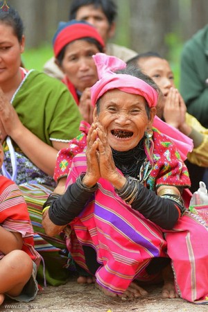 Thái Lan: Chùm ảnh Lễ cung nghinh Xá lợi và đón rước tại ngôi Cổ tự Wat Chedi Luang