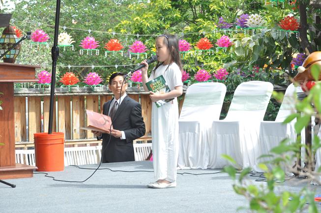 Hoa Kỳ: tâm từ khởi sáng mùa Phật Đản Vesak tại Chùa Liễu Quán