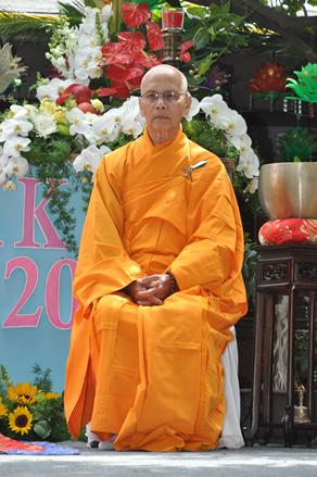 Hoa Kỳ: tâm từ khởi sáng mùa Phật Đản Vesak tại Chùa Liễu Quán