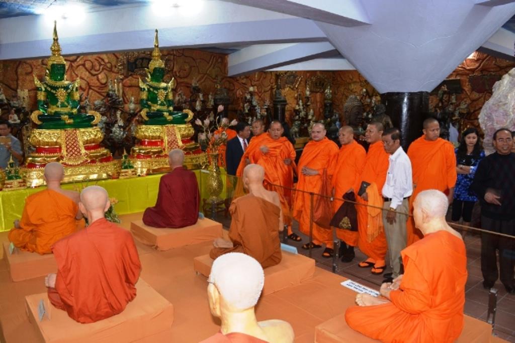 Lâm Đồng: Đoàn Bộ Tư Lệnh Cảnh Vệ Quân Đội Hoàng Gia Campuchia đến viếng thăm Chùa Linh Phước – Đà Lạt.