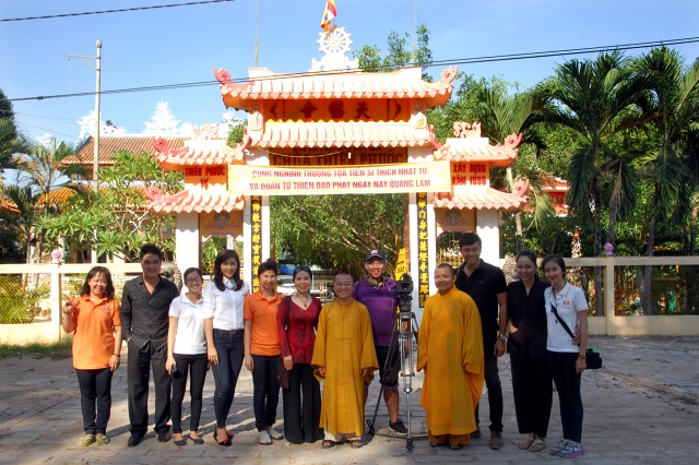 Lễ khánh thành cầu và trao tặng quà tại An Giang: Nối những bờ vui