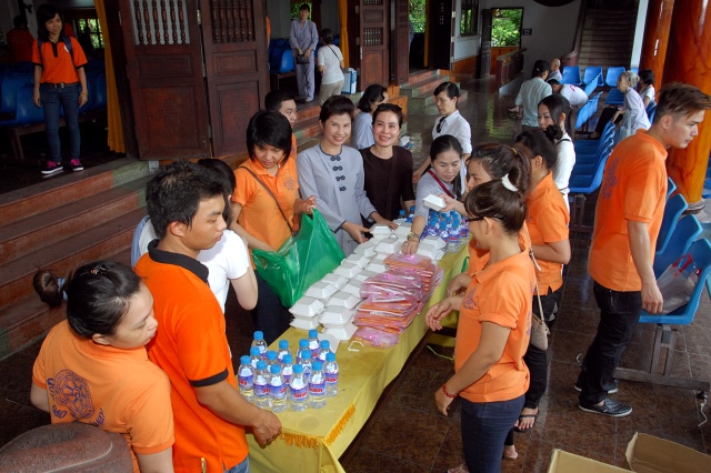 TP. HCM: Lễ cầu nguyện và tư vấn mùa thi 2015 đầy ý nghĩa