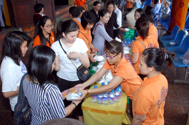TP. HCM: Lễ cầu nguyện và tư vấn mùa thi 2015 đầy ý nghĩa
