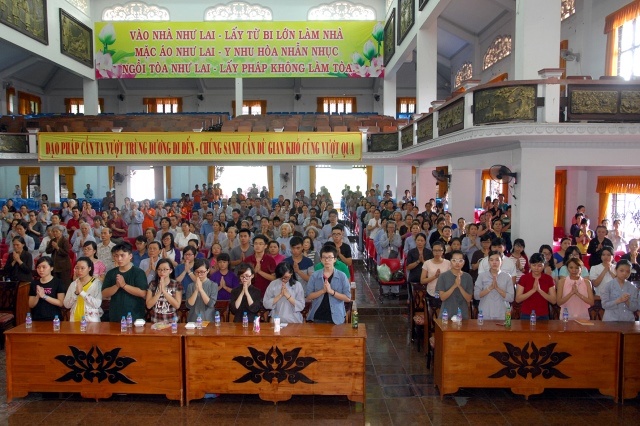 TP. HCM: Lễ cầu nguyện và tư vấn mùa thi 2015 đầy ý nghĩa