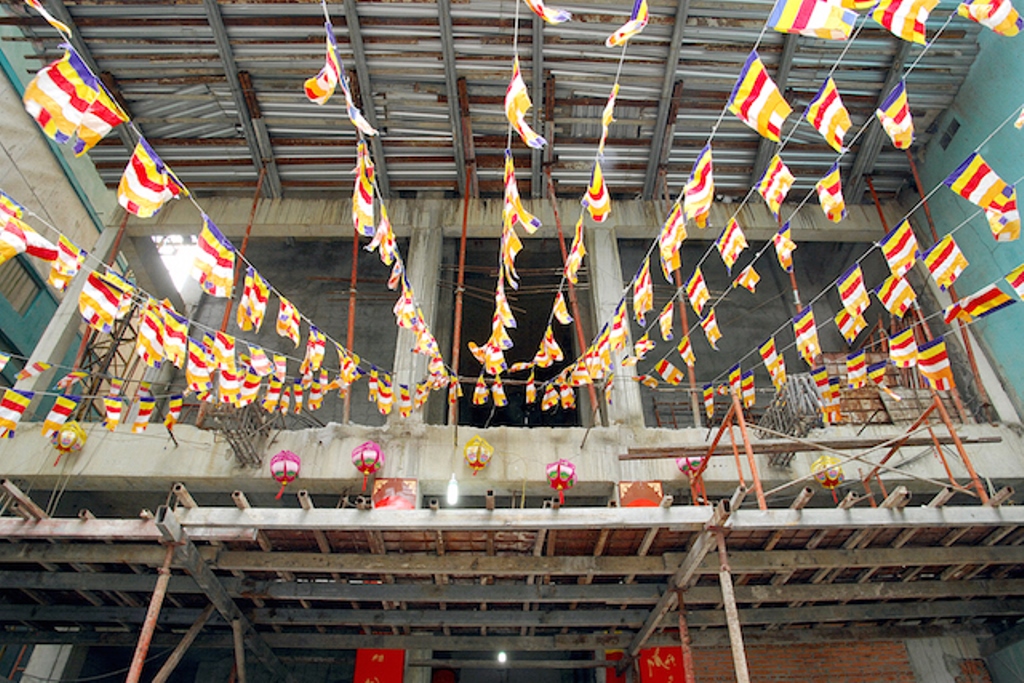 Quỹ Đạo Phật Ngày Nay: Tặng quà cho người khiếm thị, bệnh nhân ung bướu và trẻ em cơ nhỡ nhân Phật đản PL 2559