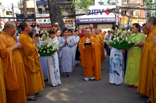 TP.HCM: Khai mạc triển lãm - hội chợ Phật giáo và cung nghinh xá lợi xương Bồ tát Thích Quảng Đức