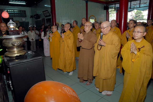 TP.HCM: Khai mạc triển lãm - hội chợ Phật giáo và cung nghinh xá lợi xương Bồ tát Thích Quảng Đức