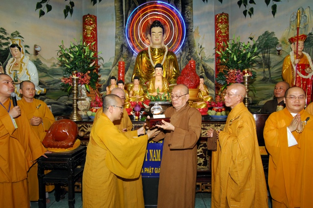TP.HCM: Khai mạc triển lãm - hội chợ Phật giáo và cung nghinh xá lợi xương Bồ tát Thích Quảng Đức