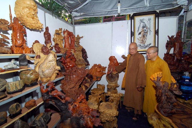 TP.HCM: Khai mạc triển lãm - hội chợ Phật giáo và cung nghinh xá lợi xương Bồ tát Thích Quảng Đức