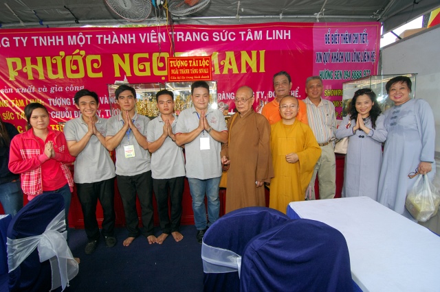 TP.HCM: Khai mạc triển lãm - hội chợ Phật giáo và cung nghinh xá lợi xương Bồ tát Thích Quảng Đức