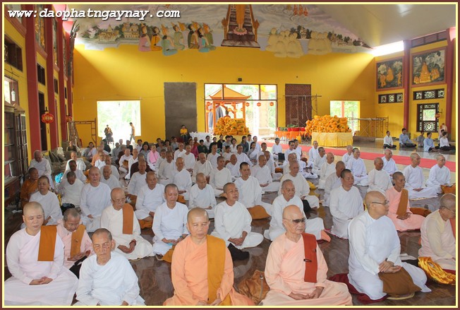 Đồng Nai: lễ Dâng Y tắm mưa tại Thiền Viện Phước Sơn