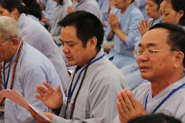 Ninh Bình: Hoa Lư khai mạc lễ hội, cầu siêu các vị tiền bối hữu công