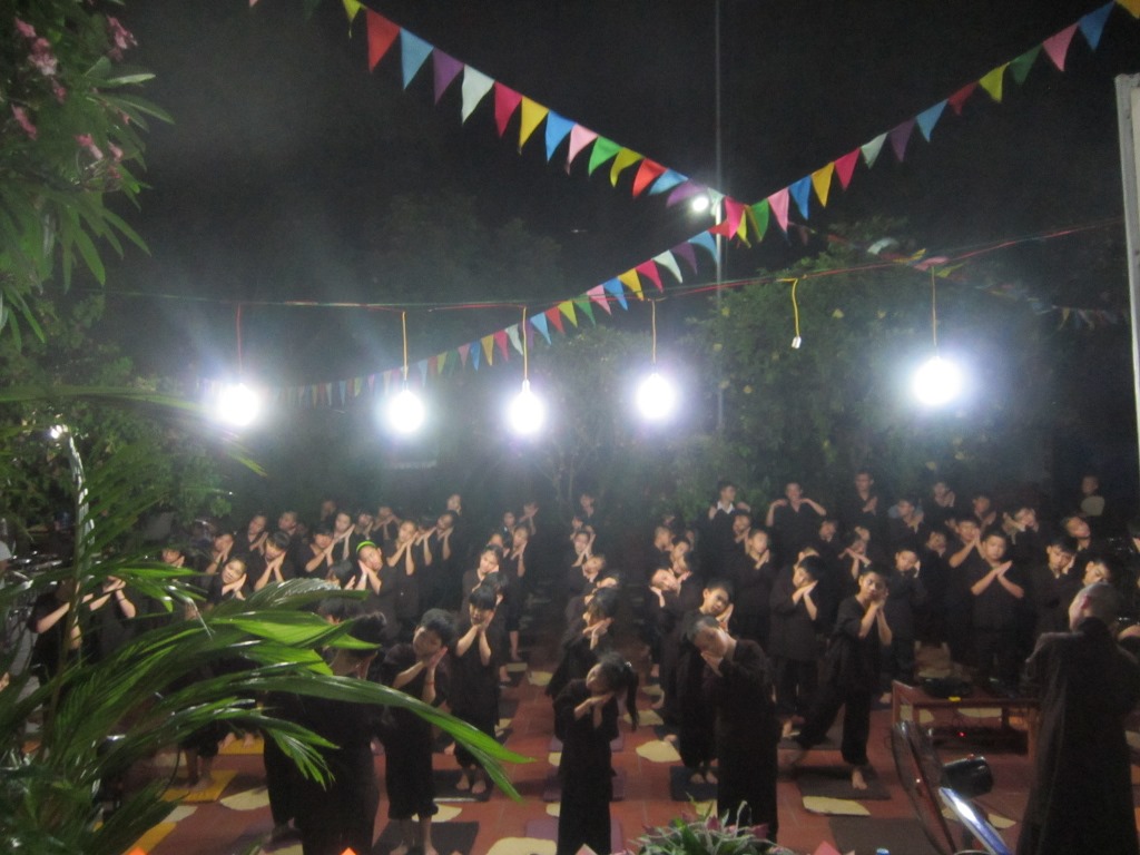 Hải Dương: Chùa Linh Sơn Vạn Phúc tổ chức khóa tu đợt 1 cho các thiếu niên nhi đồng