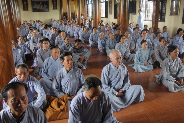 Thái Bình:  Khóa tu niệm Phật một ngày tại chùa Từ Xuyên