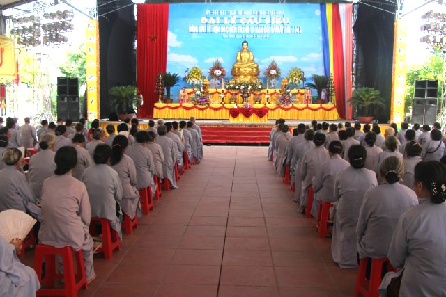 Thái Bình: Đại lễ cầu siêu tại chùa Từ Xuyên
