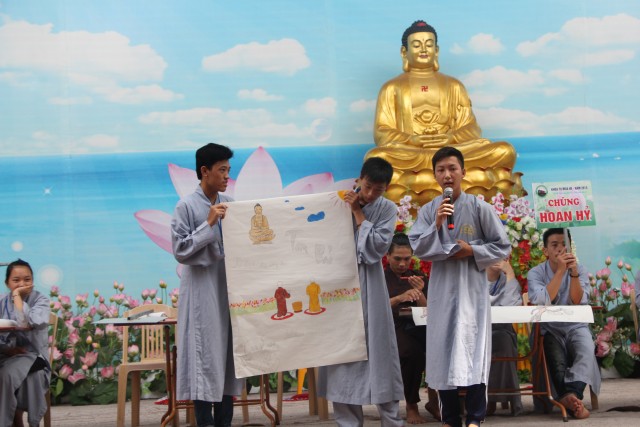 Thái Bình: Nhiều cảm xúc trong ngày tu thứ hai tại chùa Từ Xuyên