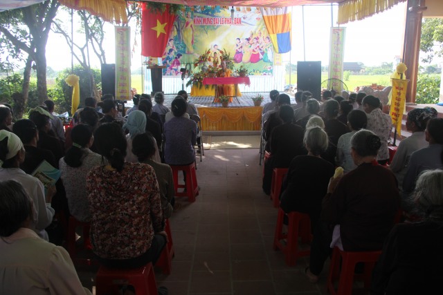 Thái Bình: Chùa Đồng Tiến (Hồng An, Hưng Hà) tổ chức lễ quy y Tam Bảo