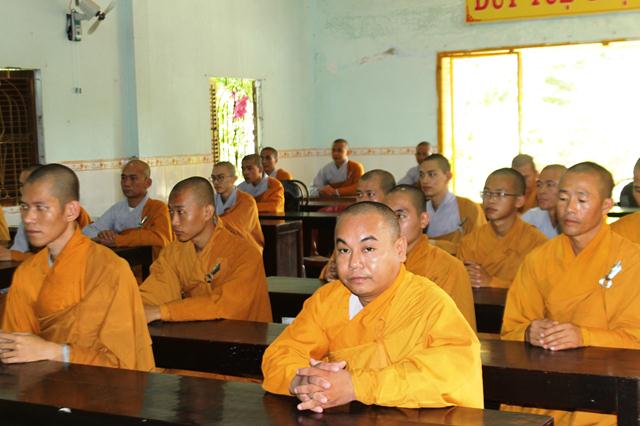 Đồng Tháp: Ban Chỉ Đạo Thăm Các Đạo Tràng An Cư Trong Tỉnh