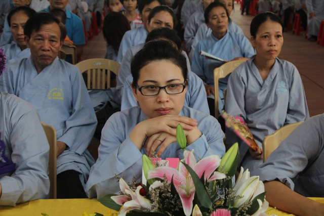 Thái Bình: Lễ quy y Tam Bảo và chương trình văn nghệ mừng Phật đản tại chùa Từ Xuyên
