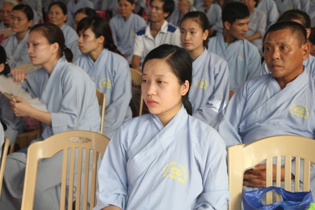 Thái Bình: Lễ quy y Tam Bảo và chương trình văn nghệ mừng Phật đản tại chùa Từ Xuyên