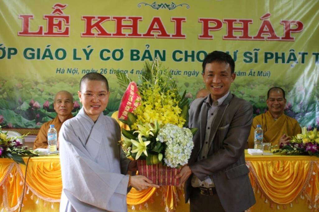 Hà Nội: Khai giảng lớp giáo lý Chùa Tăng Phúc
