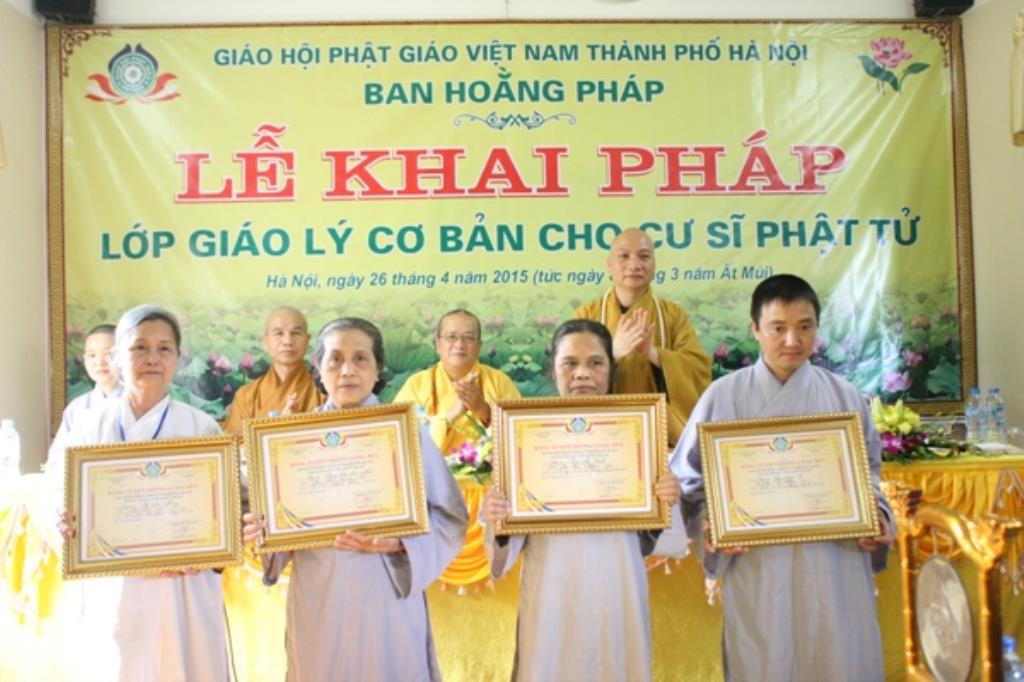 Hà Nội: Khai giảng lớp giáo lý Chùa Tăng Phúc
