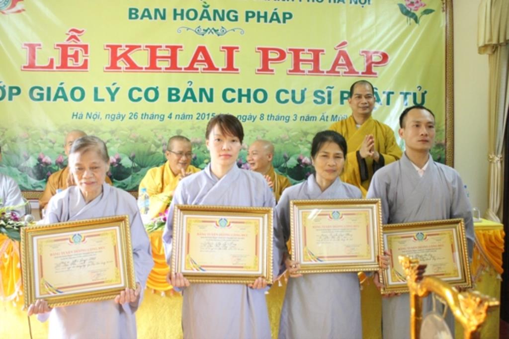 Hà Nội: Khai giảng lớp giáo lý Chùa Tăng Phúc