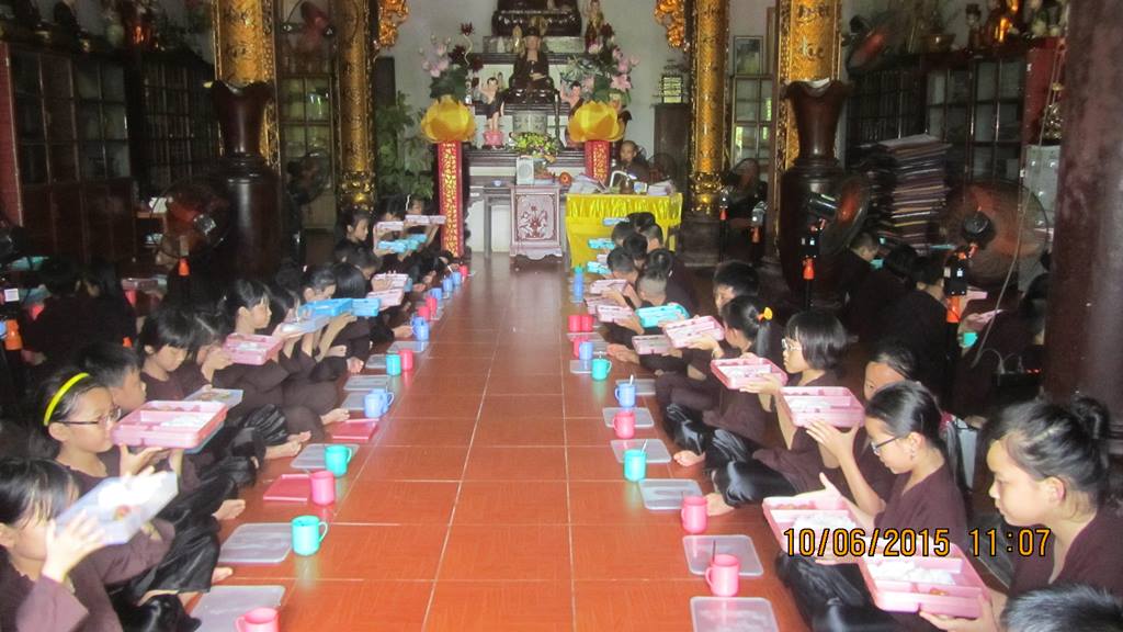 Hải Dương: Chùa Linh Sơn Vạn Phúc tổ chức khóa tu đợt 1 cho các thiếu niên nhi đồng