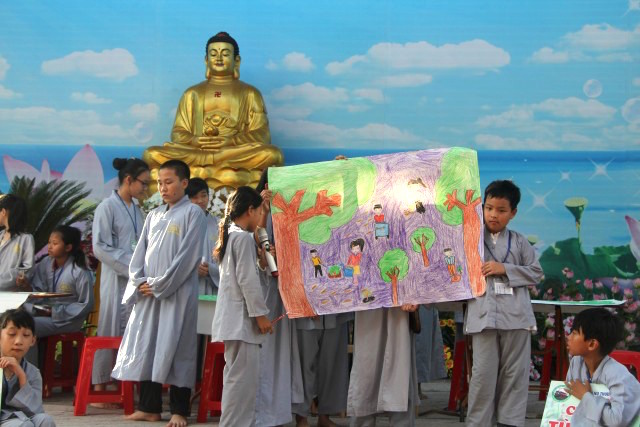 Thái Bình: Khóa tu “Nụ thương sen hồng” lần thứ ba tại chùa Từ Xuyên
