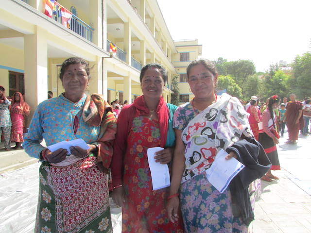 Bản tin số 4: Ngày thứ ba cứu trợ nạn nhân động đất tại Nepal
