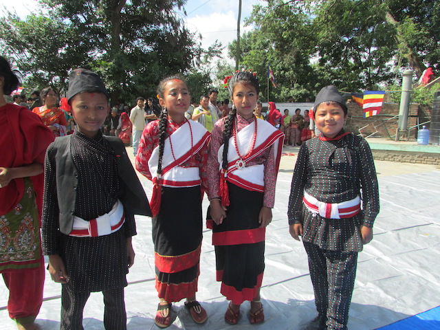 Bản tin số 4: Ngày thứ ba cứu trợ nạn nhân động đất tại Nepal