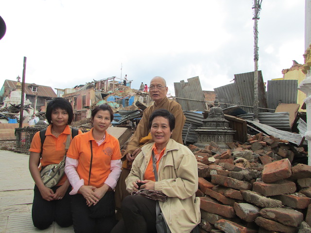 Bản tin số 4: Ngày thứ ba cứu trợ nạn nhân động đất tại Nepal