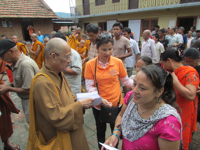 Bản tin số 4: Ngày thứ ba cứu trợ nạn nhân động đất tại Nepal
