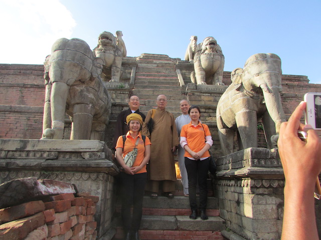 Bản tin số 4: Ngày thứ ba cứu trợ nạn nhân động đất tại Nepal